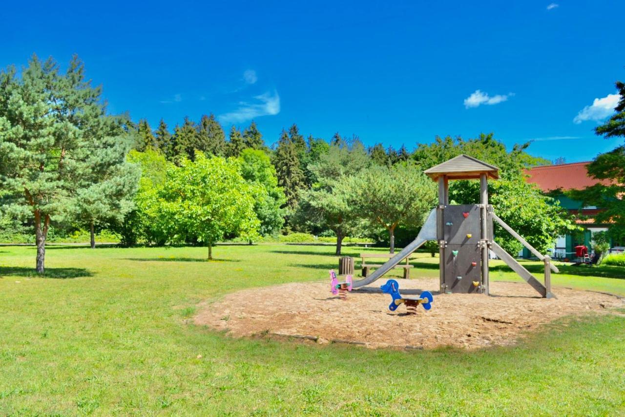 Strandnahe Ferienwohnung Ruegen ドランスケ エクステリア 写真