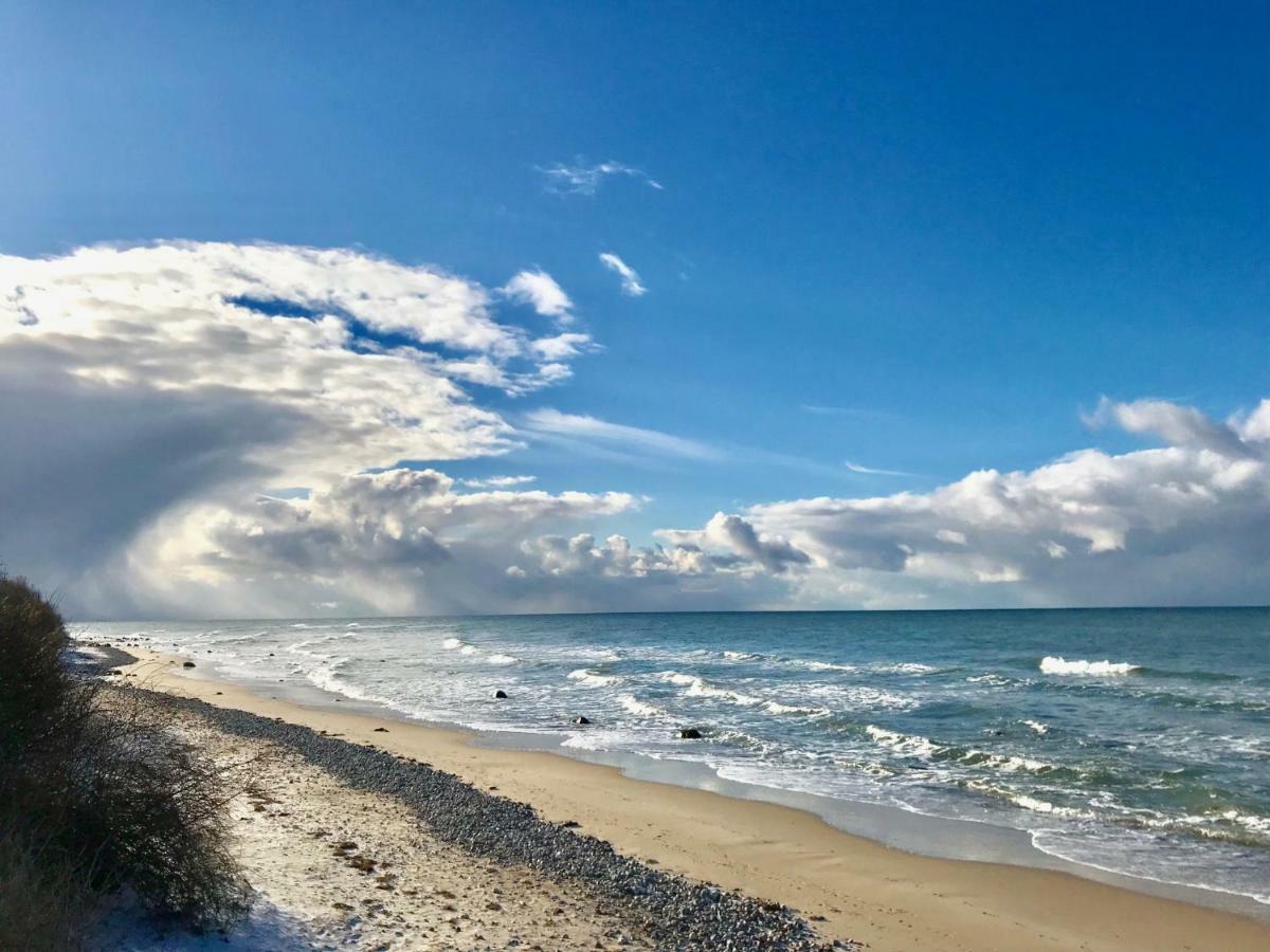 Strandnahe Ferienwohnung Ruegen ドランスケ エクステリア 写真